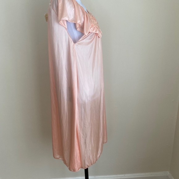 Lati Fashions NWT Nightgown Peach Nylon Medium ... - Picture 4 of 7